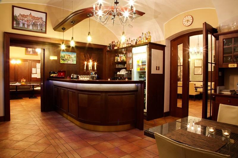Hotel Zamek Berchtold Strancice Экстерьер фото