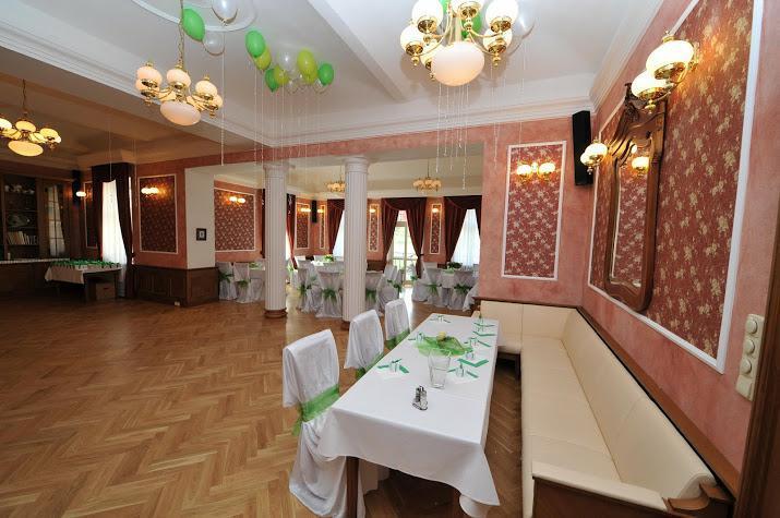Hotel Zamek Berchtold Strancice Экстерьер фото